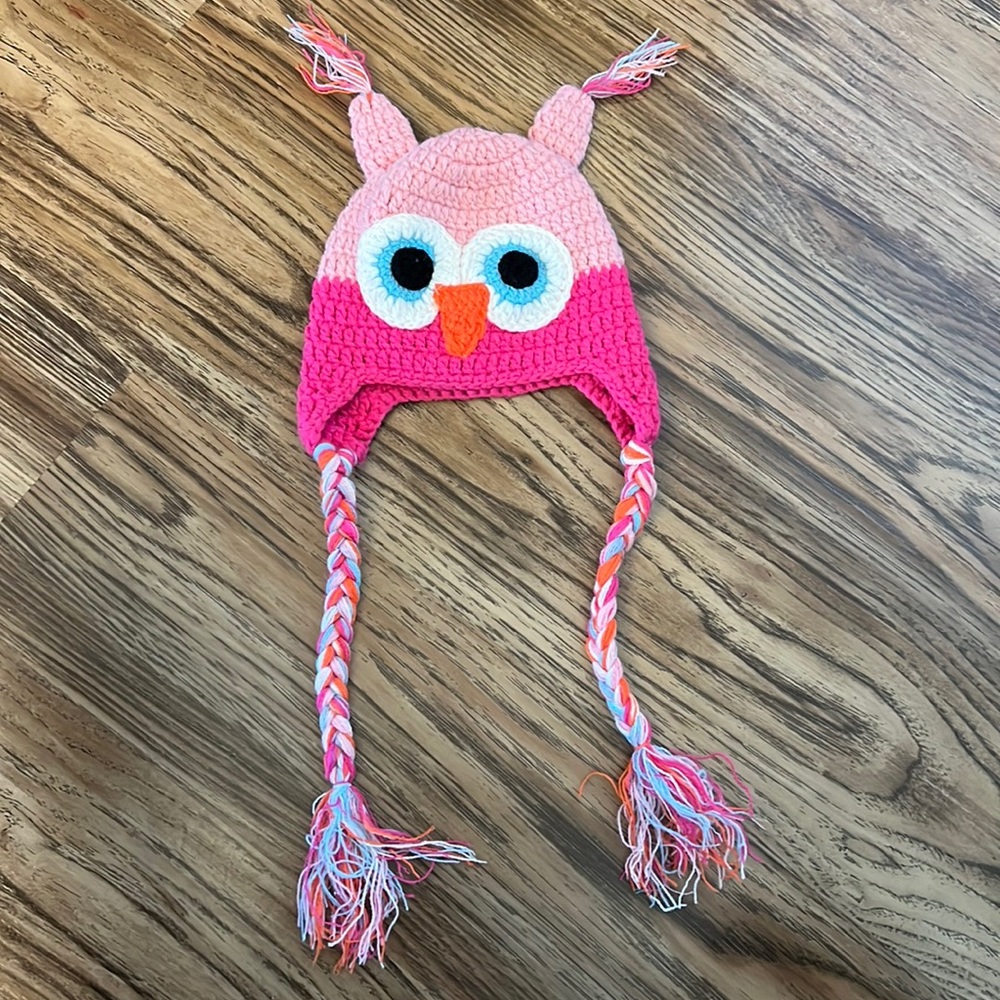 Bay girl knit/crochet owl hat